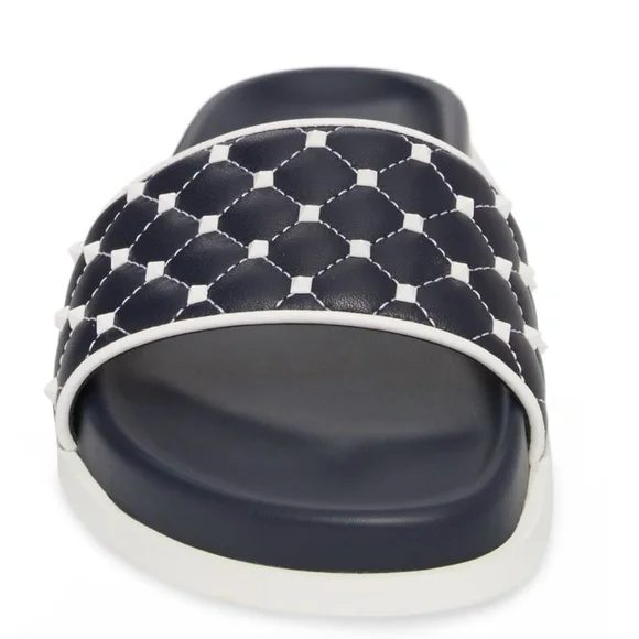 New Authentic Valentino Free Leather Rockstud Quilted Slide - Picture 4 of 6